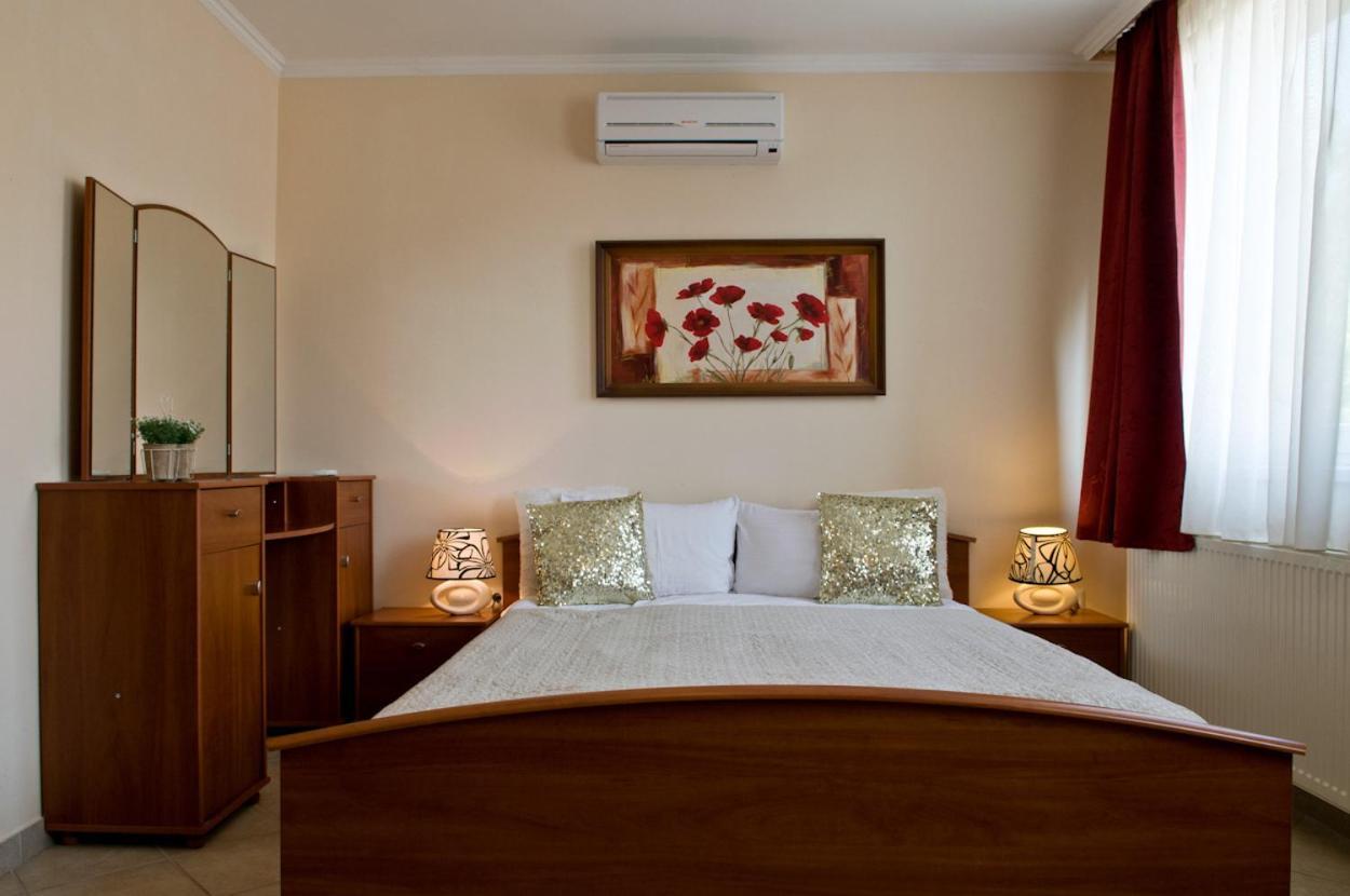 Holiday In Gyula Luaran gambar